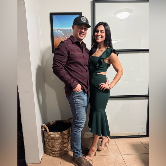 Petal & Pup Yvonne Emerald Green Hi Low Cut Out Midi Dress S - Picture 2 of 16